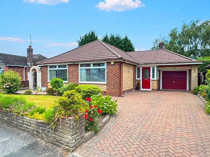 2 Bedroom Detached Bungalow For Sale In Sunny Bank Road, Sunny Bank, Bury, BL9