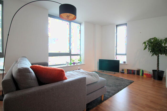 2 Bedroom Apartment For Sale In The Hicking Building, Queens Road, NG2