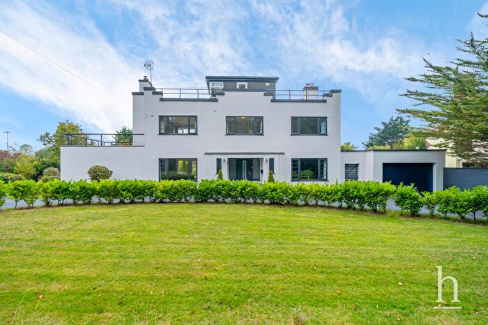 4 Bedroom Detached House For Sale In Telegraph Road, West Kirby, CH48