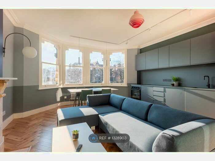 2 Bedroom Flat To Rent In Archway Road, London, N6