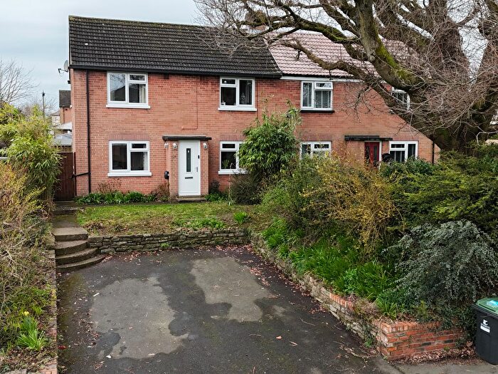 3 Bedroom Semi Detached House For Sale In Thornwell Road, Chepstow, NP16