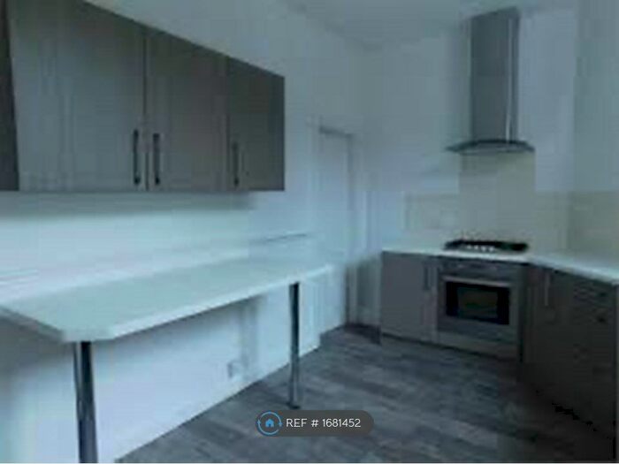 3 Bedroom Terraced House To Rent In Bury Street, Radcliffe, M26