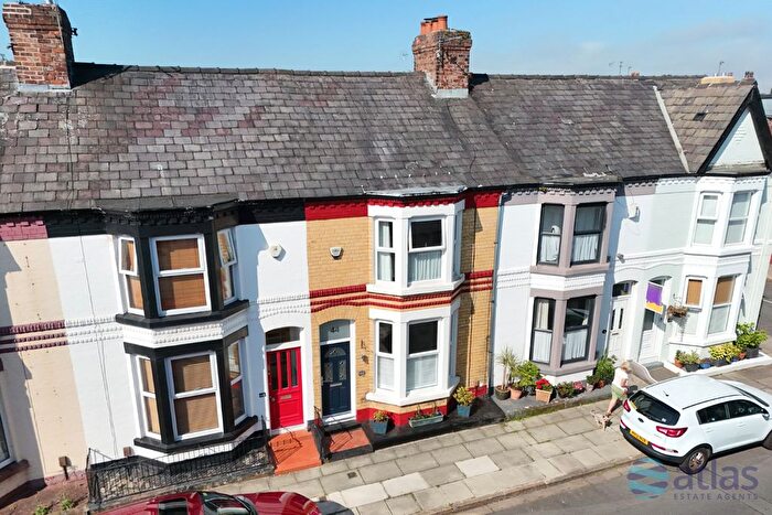 2 Bedroom Terraced House For Sale In Alverstone Road, Mossley Hill, L18