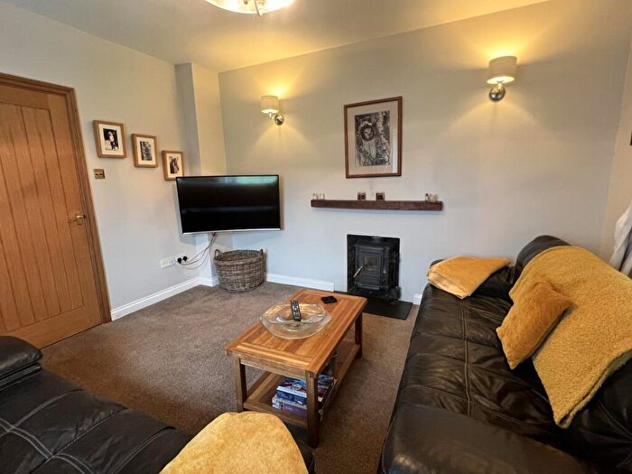 4 Bedroom Detached House For Sale In Carmel, Llanelli, Carmarthenshire., SA14