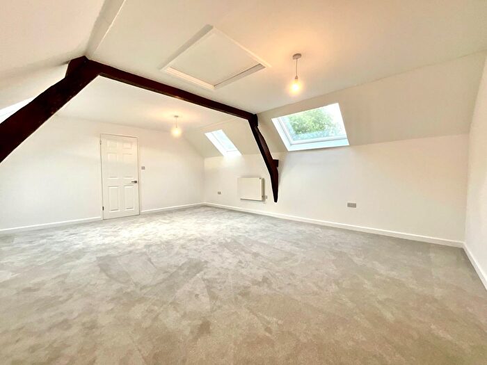 2 Bedroom Flat To Rent In Ginge, Wantage, Oxfordshire, OX12