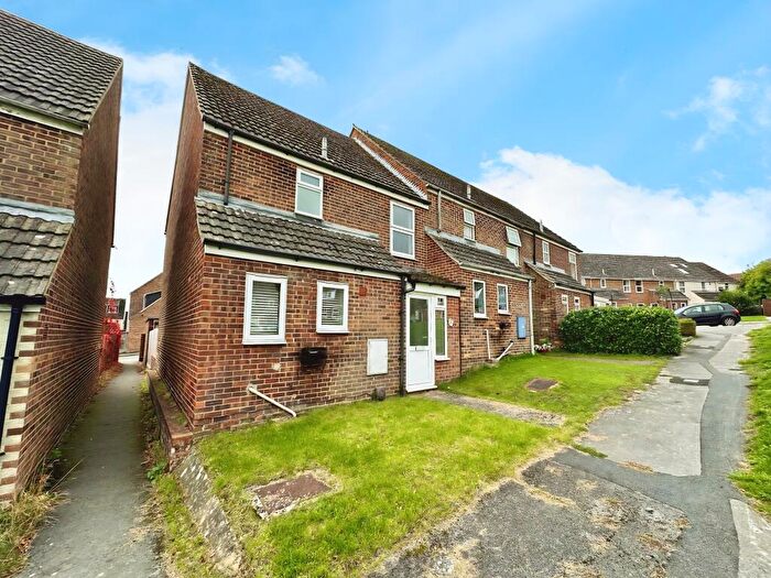 3 Bedroom Detached House To Rent In Saxon Leas, West Winterslow, SP5