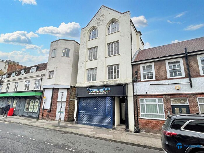 1 Bedroom Flat To Rent In Tindal Street, Chelmsford, CM1