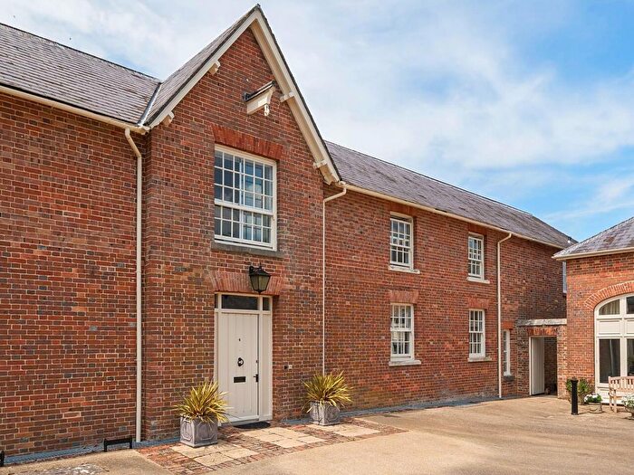 3 Bedroom Property For Sale In Walpole Court, Puddletown, Dorchester, DT2