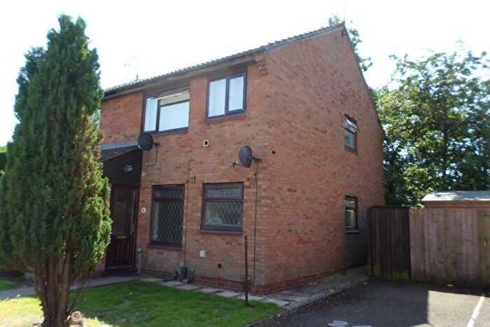 1 Bedroom Maisonette To Rent In Merstone Close, Bilston, WV14