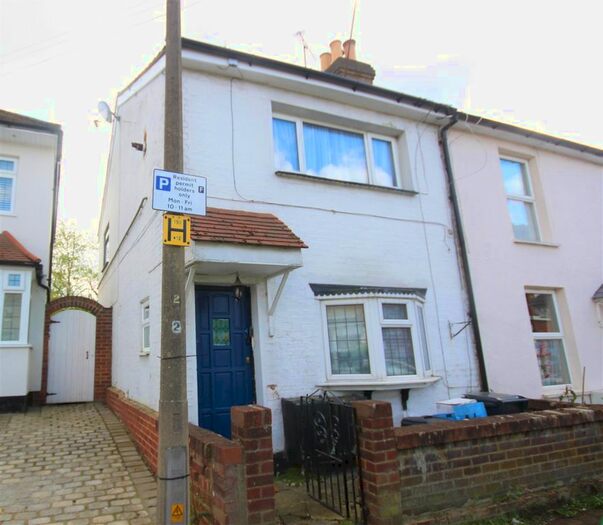 1 Bedroom Flat To Rent In Albert Street, Warley, Brentwood, CM14