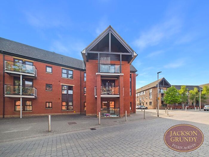 2 Bedroom Apartment For Sale In First Lane, The Life Building, NN5