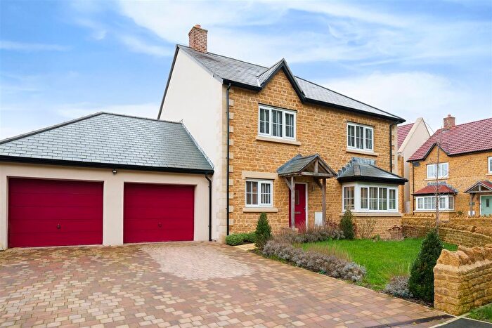 4 Bedroom Detached House For Sale In Nursery Gardens, Hardington Moor, Yeovil, BA22
