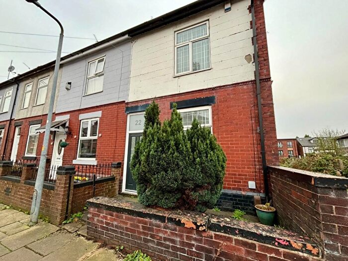 2 Bedroom End Of Terrace House To Rent In Robertson Street, Radcliffe, Manchester, M26