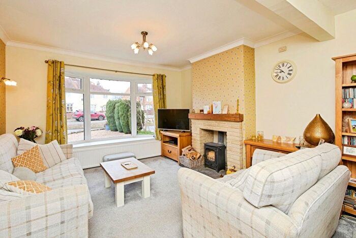 4 Bedroom Detached House For Sale In The Hollow, Littleover, Derby, Derbyshire, DE23