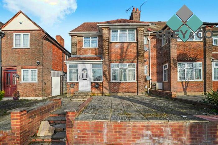 3 Bedroom Flat To Rent In Oakington Manor Drive, Wembley, Greater London, HA9