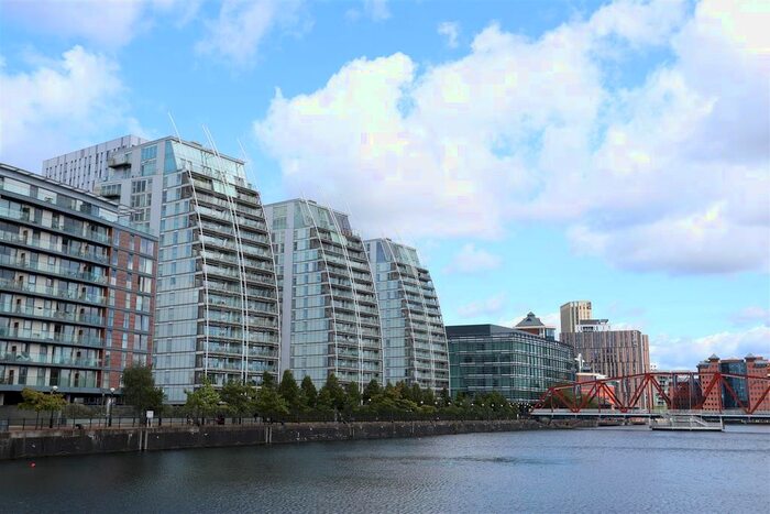 2 Bedroom Flat To Rent In Nv Buildings, Salford Quays, M50