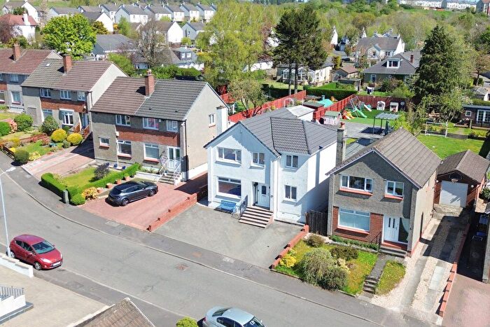 3 Bedroom Detached House For Sale In Greenside Road, Hardgate, G81