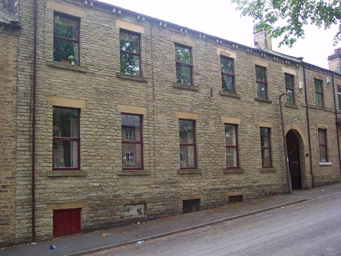 2 Bedroom Apartment To Rent In Old Bakery Court, Valley Road, Cleckheaton, West Yorkshire, BD19