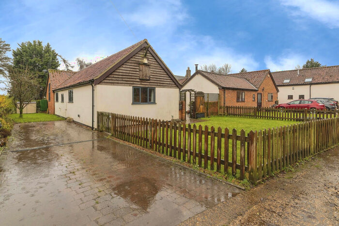 3 Bedroom Character Property For Sale In Church Road, Wacton, Norwich, NR15
