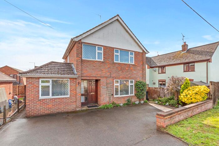 4 Bedroom Detached House For Sale In Heath End Road, Flackwell Heath, HP10