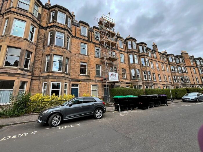 2 Bedroom Flat To Rent In Millar Crescent, Morningside, Edinburgh, EH10