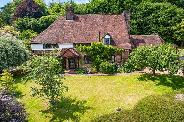 4 Bedroom Detached House For Sale In French Street, Westerham, TN16