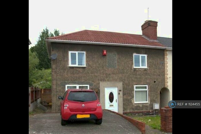 3 Bedroom Semi-Detached House To Rent In Dearne Road, Brampton, Barnsley, S73
