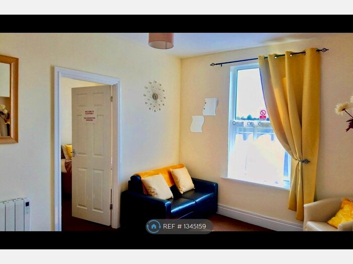 3 Bedroom Flat To Rent In Station Road, Retford, DN22