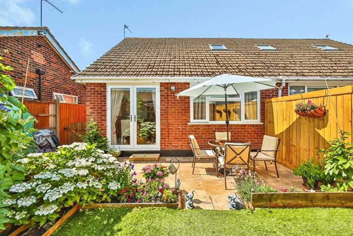 3 Bedroom Semi-Detached House For Sale In Alfreton Road, Selston, Nottingham, NG16