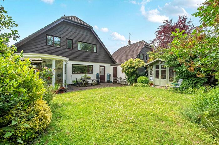 4 Bedroom Detached House For Sale In Barton Bridge Close, Raglan, Usk, Monmouthshire, NP15