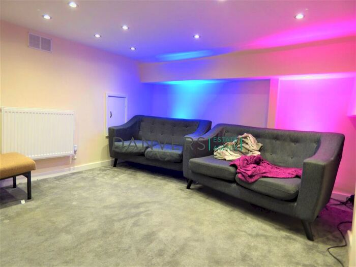 4 Bedroom Terraced House To Rent In Upper King Street, LE1