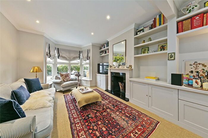 4 Bedroom Semi-detached House For Sale In Northcote Road, St Margarets, TW1