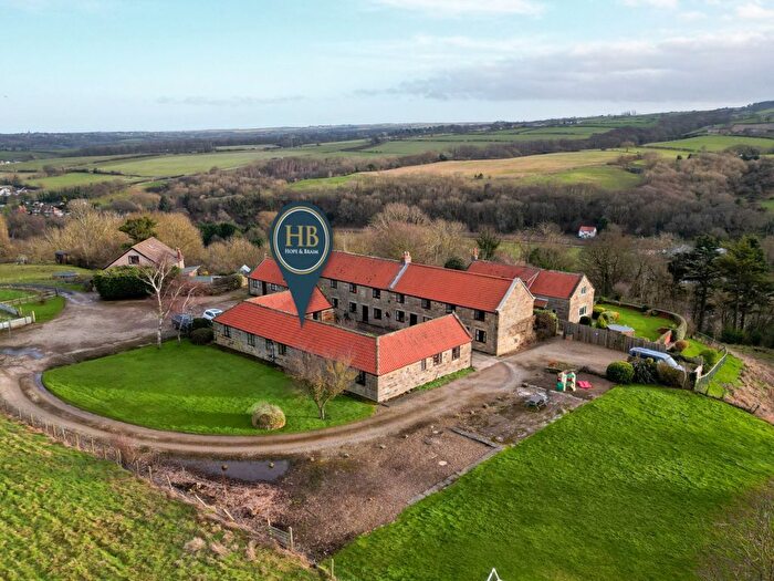 2 Bedroom Cottage For Sale In The Carrs, Ruswarp, Whitby, YO21