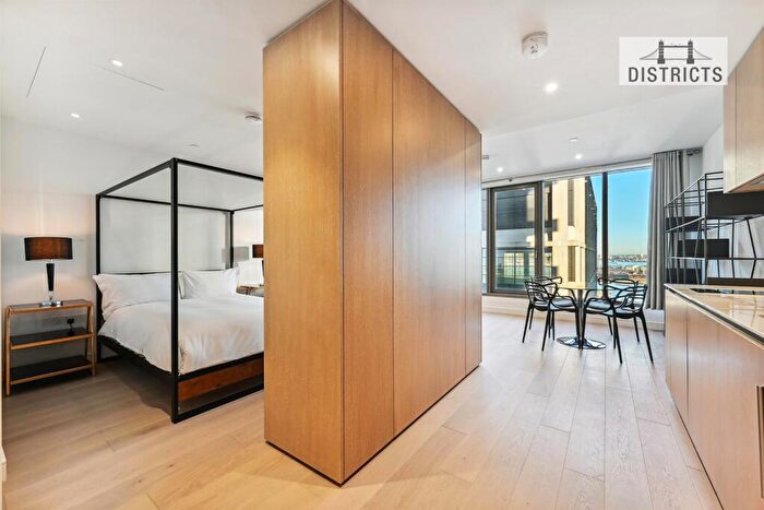 Apartment For Sale In Park Drive, London, E14