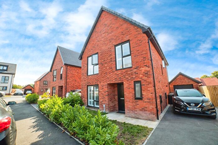 4 Bedroom Detached House For Sale In Rowan Way, Pilsley, Chesterfield, Derbyshire, S45