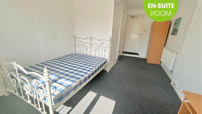 1 Bedroom House Of Multiple Occupation To Rent In Newport Road, Cardiff, CF24