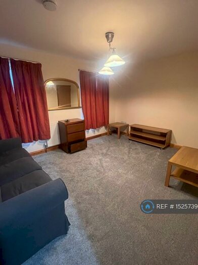 1 Bedroom Flat To Rent In Stanley Grove, Reading, RG1