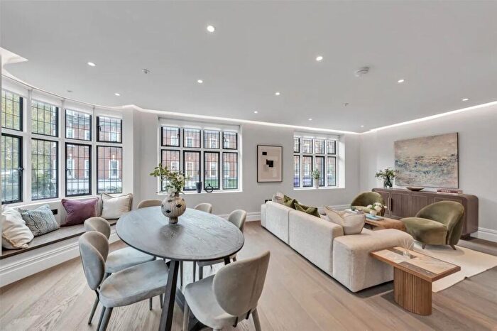 4 Bedroom House To Rent In St John's Wood High Street, St Johns Wood, NW8