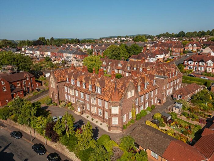 3 Bedroom Apartment For Sale In Clewer Court, Newport, NP20