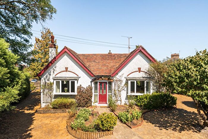 3 Bedroom Bungalow For Sale In Bullfinch Lane, Sevenoaks, TN13