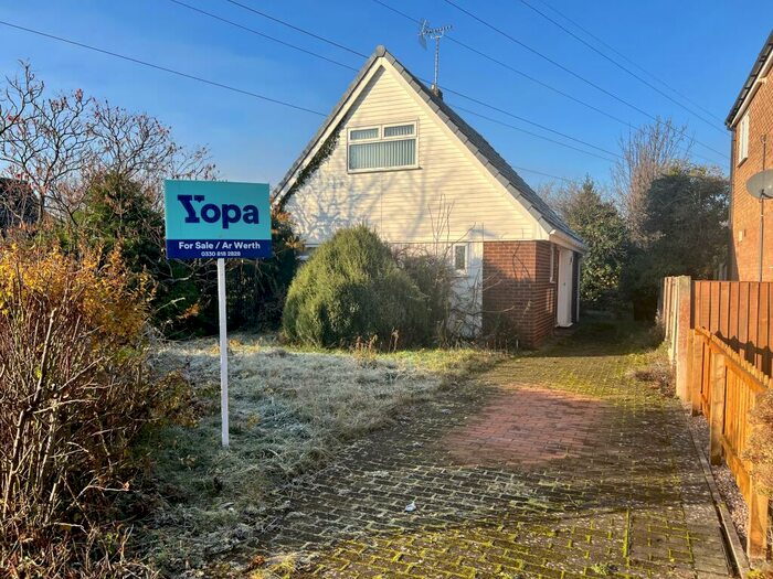 2 Bedroom Detached House For Sale In Palmerston Crescent, Deeside, CH5