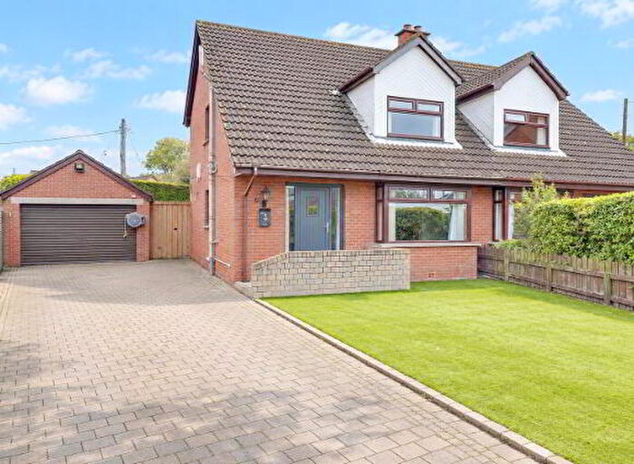 3 Bedroom Semi-Detached House For Sale In Manse Court, Newtownards, BT22