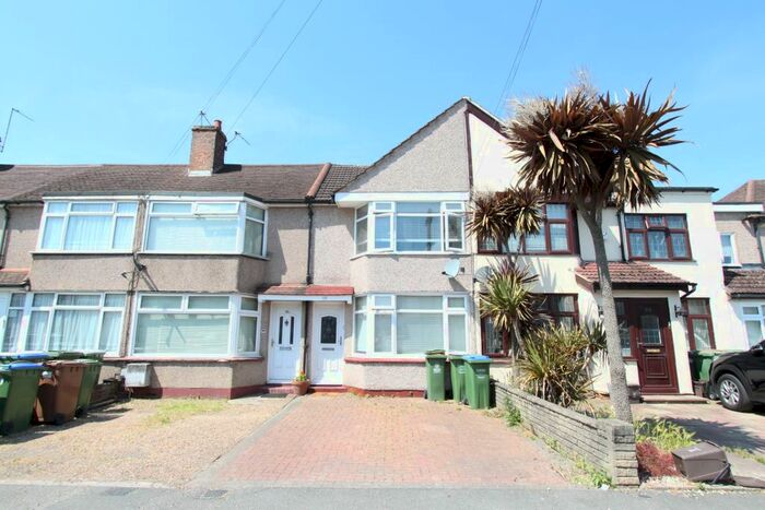 3 Bedroom Terraced House To Rent In Ramillies Road, Blackfen, Sidcup, DA15