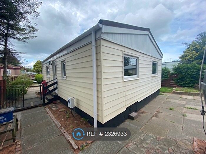 2 Bedroom Mobile/park Home To Rent In Lorne Grove, Straiton, Loanhead, EH20