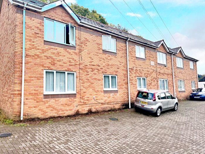 1 Bedroom Property To Rent In St. Mary Street, Risca, Newport, NP11