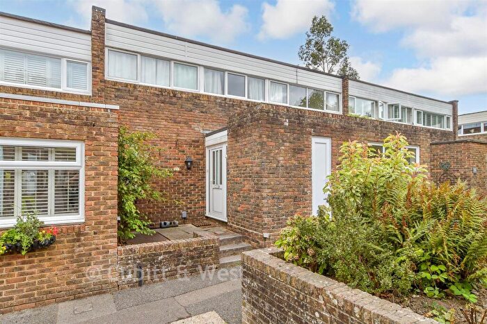 3 Bedroom Terraced House For Sale In Forestfield, Crawley, West Sussex, RH10