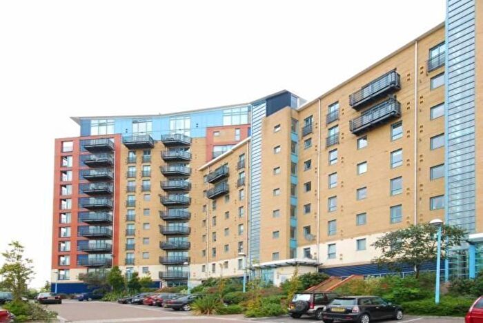 2 Bedroom Flat To Rent In Western Beach Hanover Avenue, Royal Docks, E16