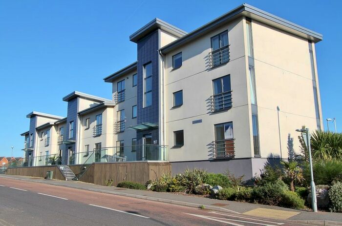 2 Bedroom Flat To Rent In Villandry, Newhaven, BN9