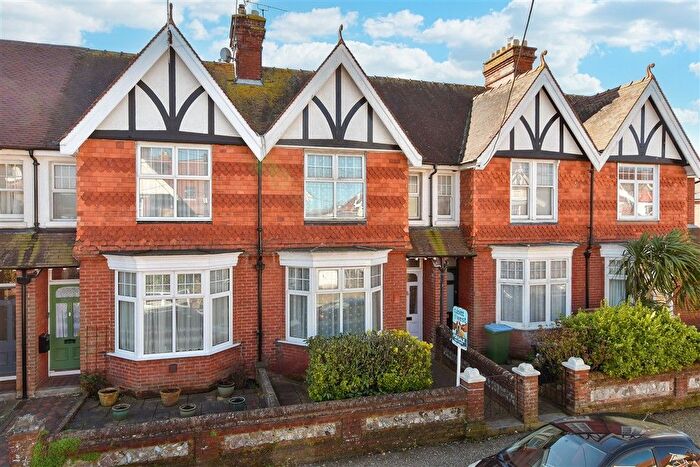 4 Bedroom Terraced House For Sale In East Ham Road, Littlehampton, West Sussex, BN17