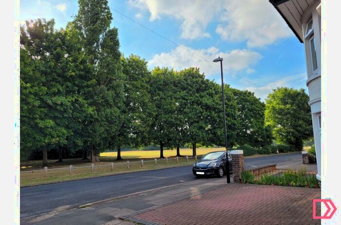 3 Bedroom Semi-Detached House To Rent In The Park Paling, Coventry, West Midlands, CV3